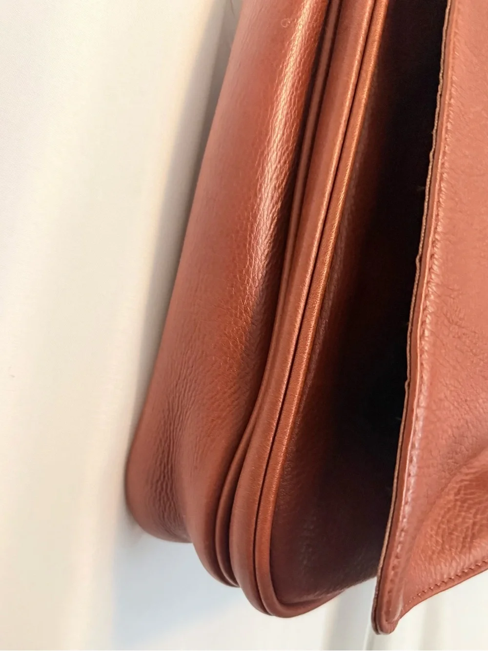 Osgoode Marley /// Messenger Bag - Brandy
